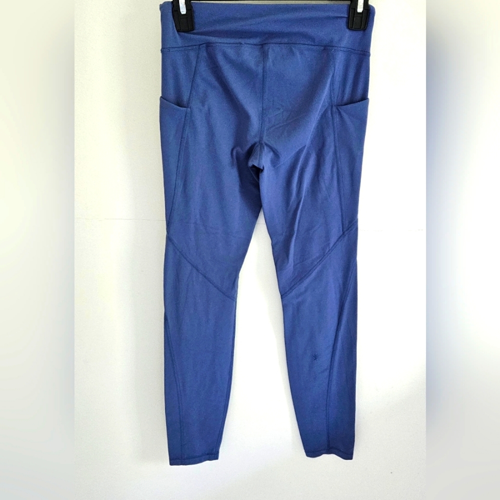 Athleta Girl blue leggings side pocket